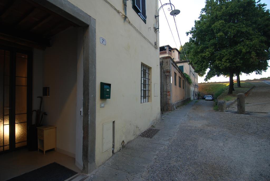 S. Agostino Fronte Mura Лукка Экстерьер фото